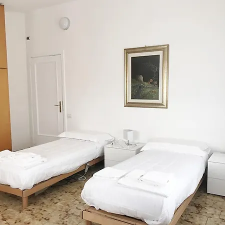 Nole' Guest house